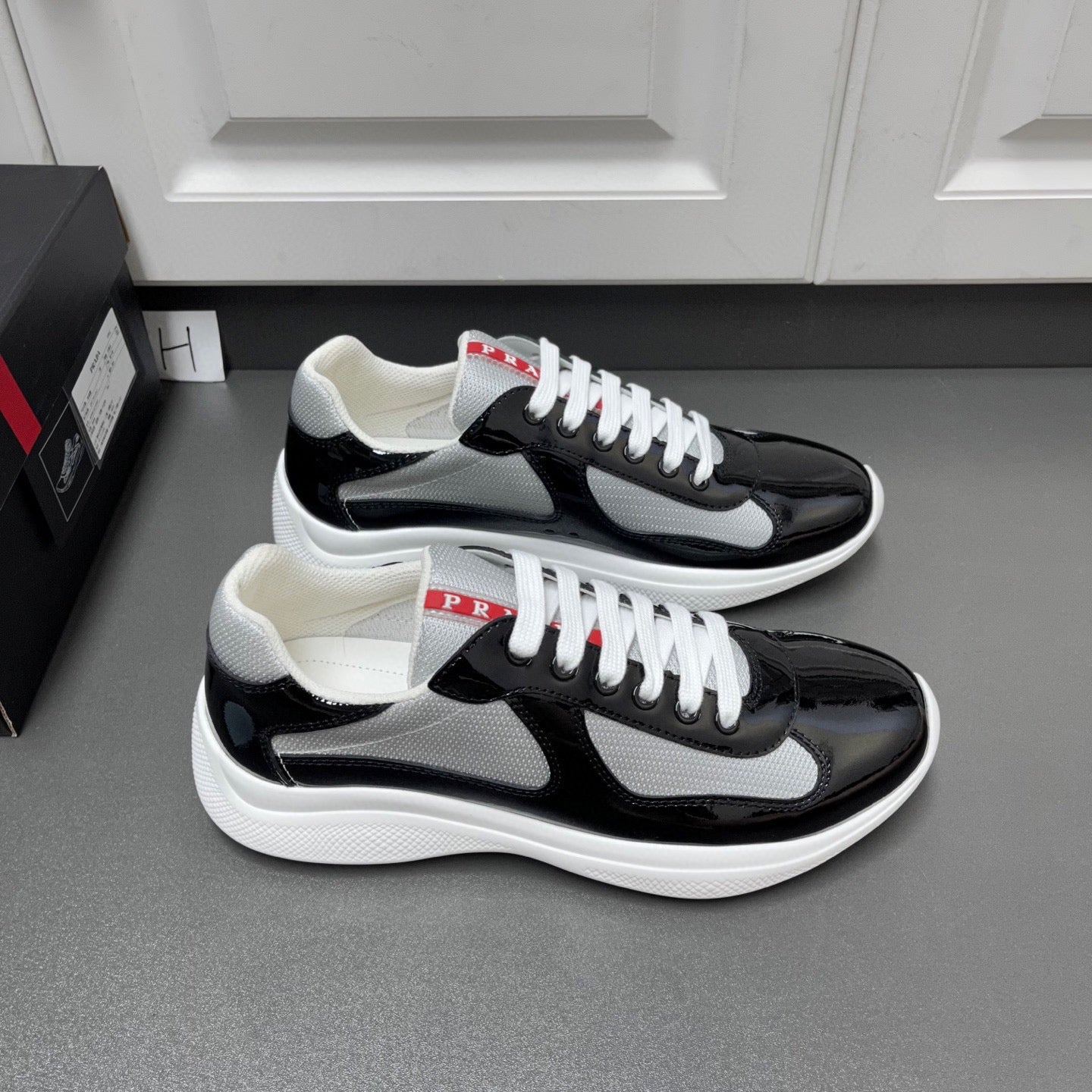 890DAECC-AFCF-4911-94EB-8E0870BCB94A Prada America's Cup - Classic - Afbeelding 1