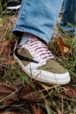 Nike Air Jordan 1 Low Travis Scott Medium Olive - Afbeelding 7