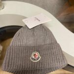 Moncler Classic Muts - Grey