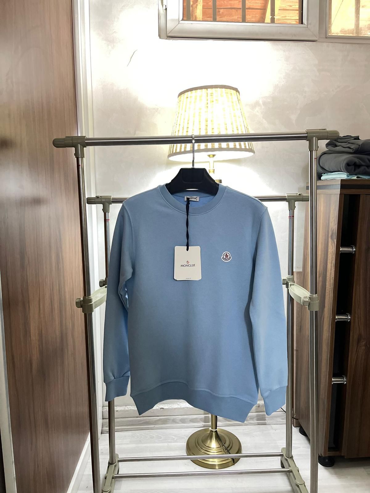 rn-image_picker_lib_temp_ebfad189-ce42-4671-ab87-65e4c60bb8f1 Moncler Classic Trui - Baby Blue - Afbeelding 1